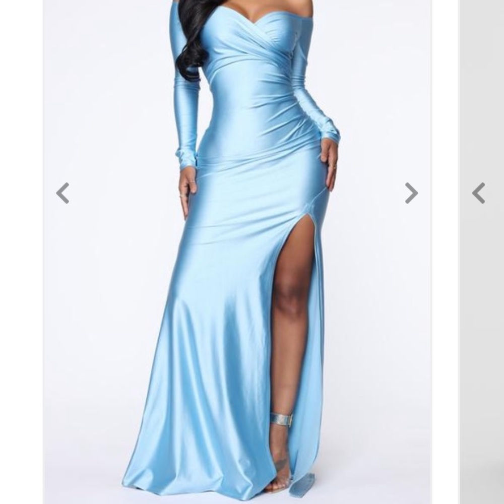 I’m Entering A Room Maxi Dress -Blue